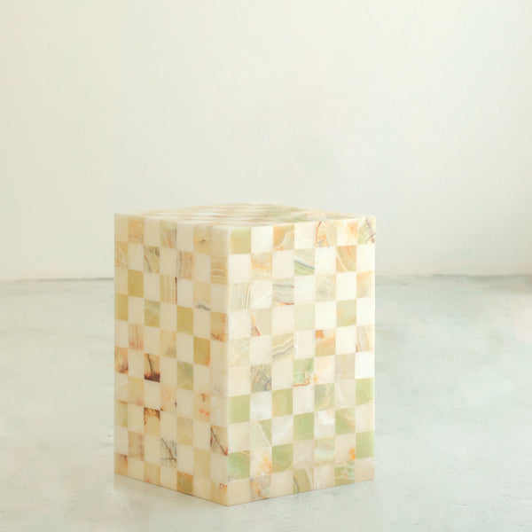 Reyna Table